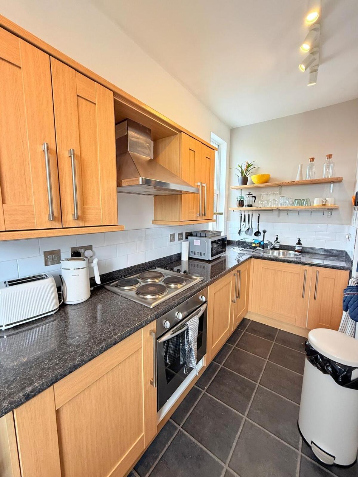 St George Wheels & Wings Hideaway Apartamento *